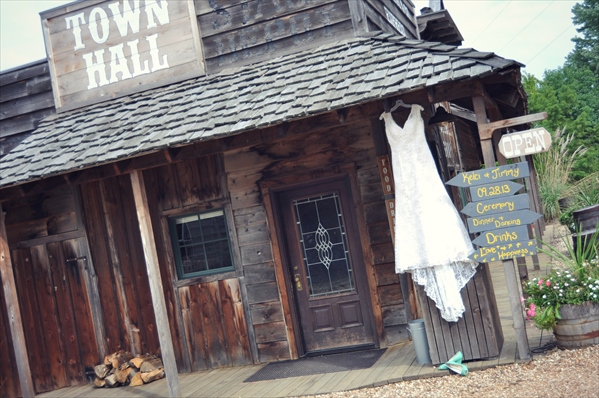 WedDress_TownHall (3) (1)