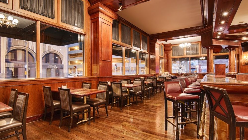 Mahogany.Bar.Pine